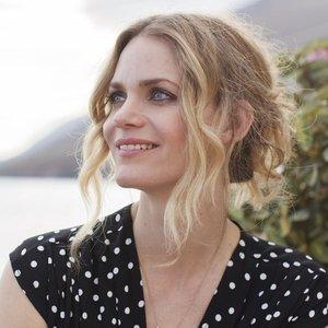 Liv Mjönes