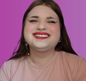 Ellie Talks Theatre
