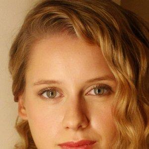 Manuela Vellés