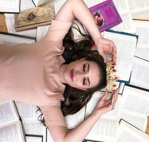 Sara Bow Books