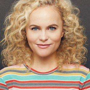 Amanda Jane Cooper