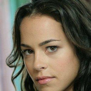Leela Savasta