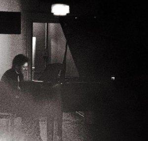 Travis Glover Pianist (The Artful Dodger Project)