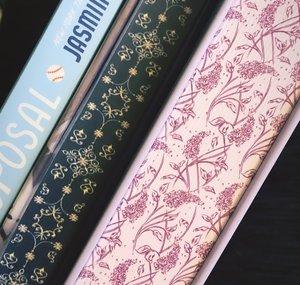 Christine Reads
