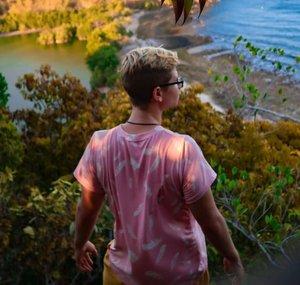 We Wander