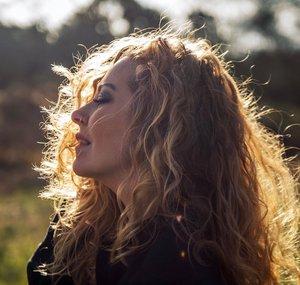 Anneke van Giersbergen