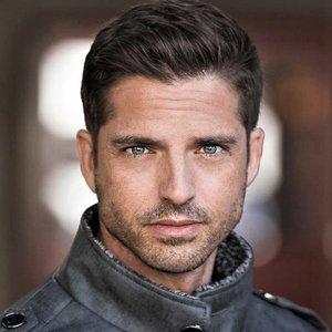 Scott Bailey