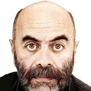 Ezel Akay