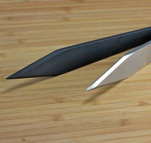 FlyingSteelKnives