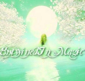 xEntwinedxInxMagicx