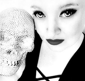 Jilly.Horrormrstress