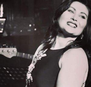Lisa Marie Holmes