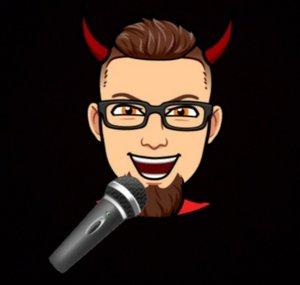 Demon przy Mikrofonie