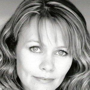 Stephanie Chambers