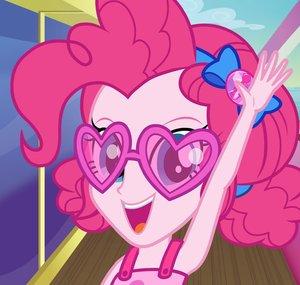 My Little Pony - Equestria Girls em Português