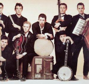 ThePoguesOfficial