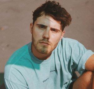 Alfie Deyes Vlogs