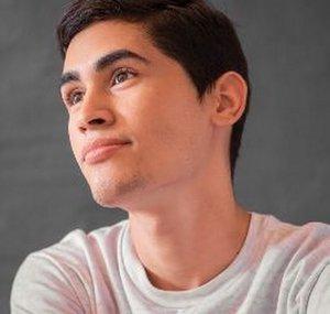 Dhonis Matias