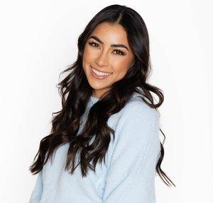Jeanine Amapola