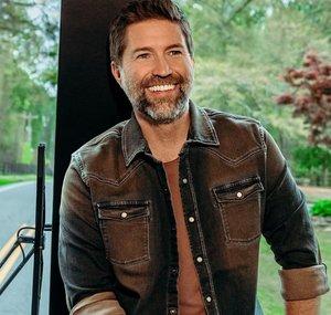 Josh Turner