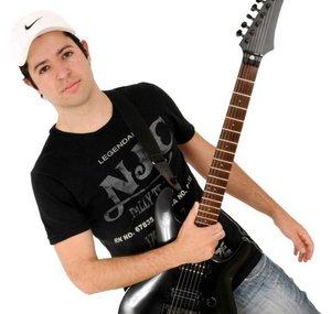 andretavaresmusico@gmail.com