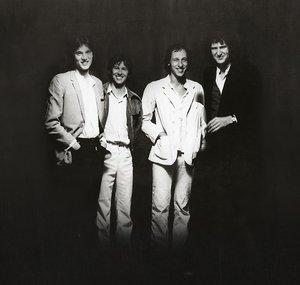 Dire Straits
