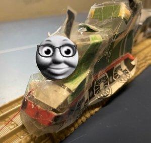 H the Green E2 Tank Engine