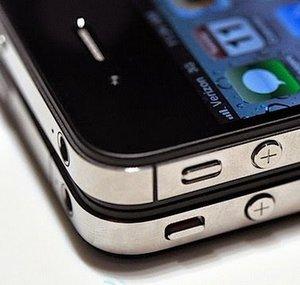 TheiPhone4Deluxe