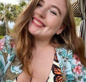 COURTNEY GRABEN