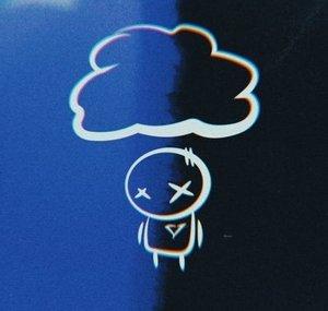 lonely little cloud