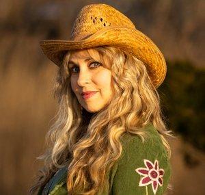 Candice Night