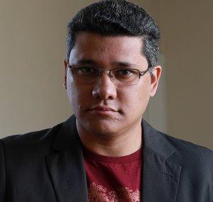 Ronaldo Santana Autor