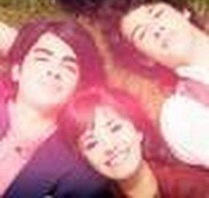 XJustTheWayWeAre
