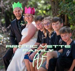Arctic Vette Family