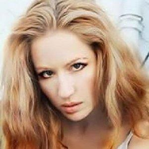 Tara Cardinal