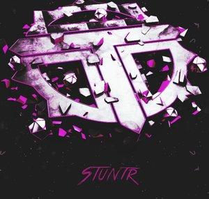 @Thai Stuntr