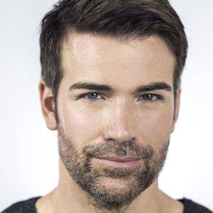Adam Cardon