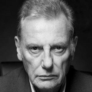 Paul Darrow