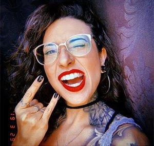 Danee Suave