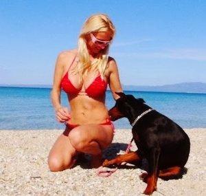 DobermanPamela