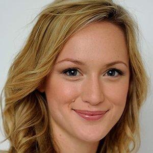 Kerry Bishé