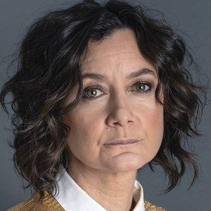 Sara Gilbert