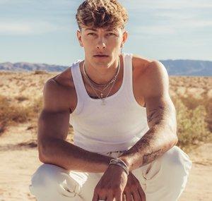 Tayler Holder