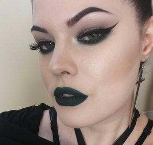 HollywoodNoirMakeup