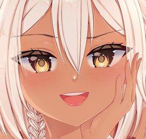 Selphy-tan