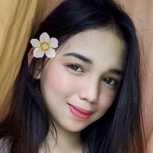 Larah Claire Sabroso