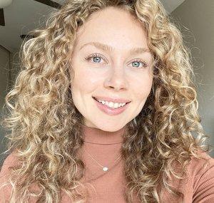 Sleepy Curls ASMR