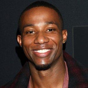 Arlen Escarpeta
