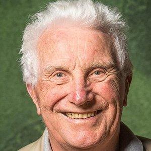 Ray Henwood